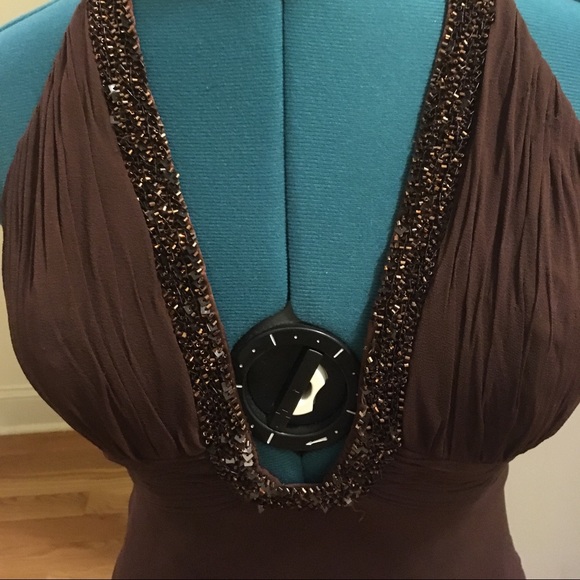 Long brown beaded evening gown - Picture 6 of 8